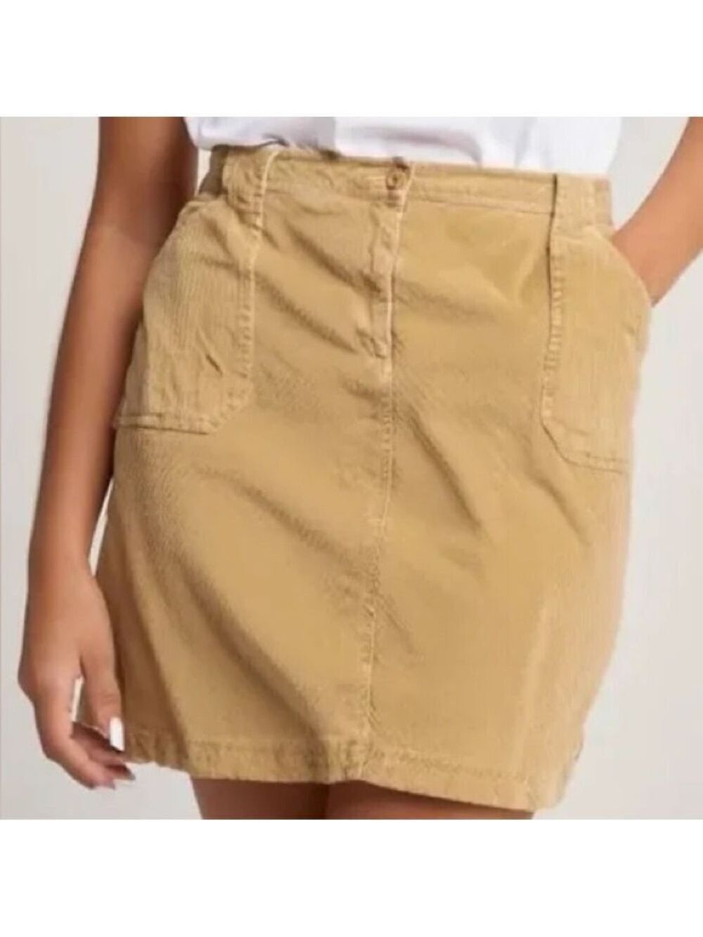 L.L. Bean Women's A-Line Corduroy Skirt in Tan Sz 12